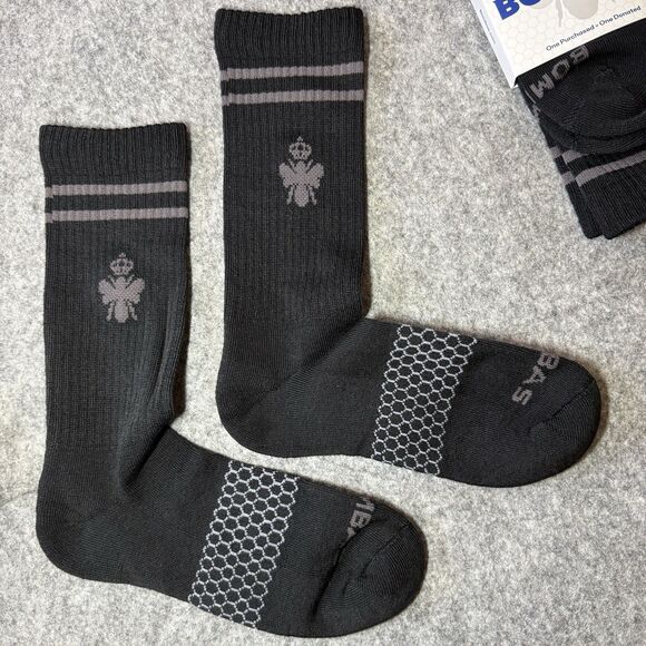 NEW Bombas Black Crew Socks Medium 2 Pairs NWT - Picture 8 of 10